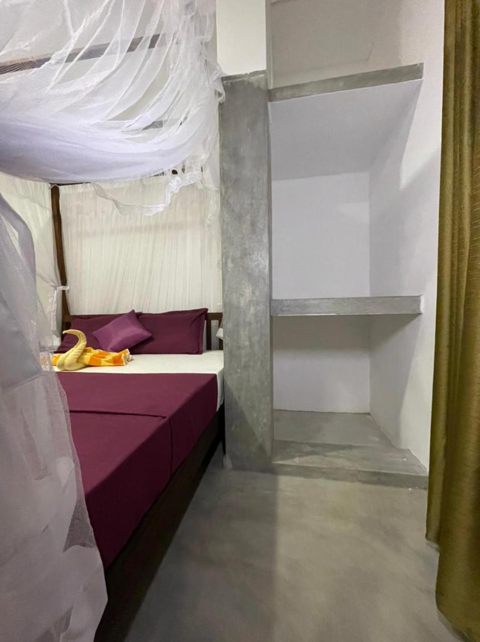 Sunny Mound Unawatuna Close By Sri Yoga Shala Exterior photo